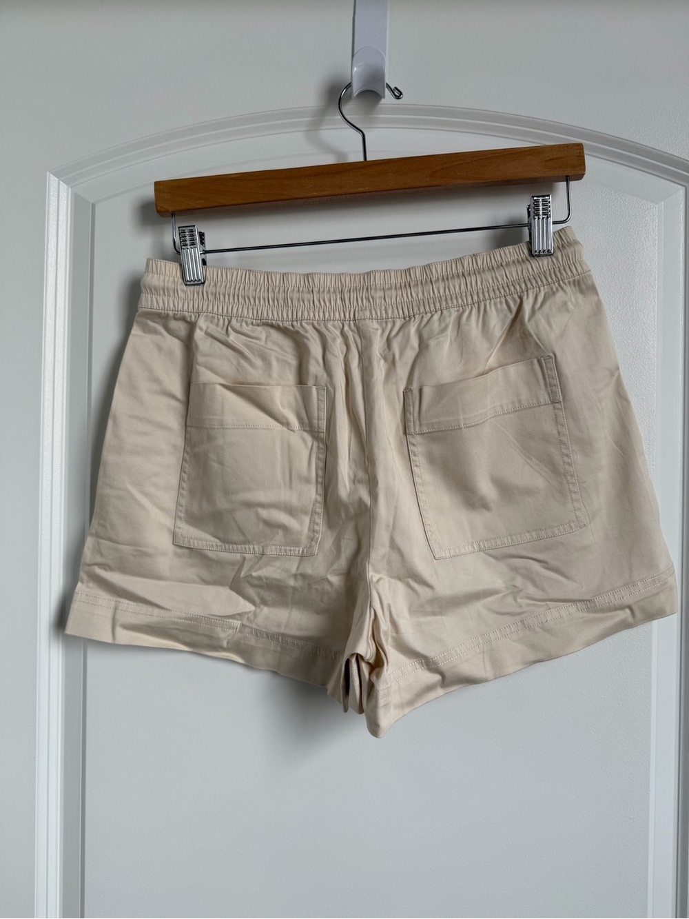 Lou & Grey Ivory Drawstring Shorts - Picture 3 of 7